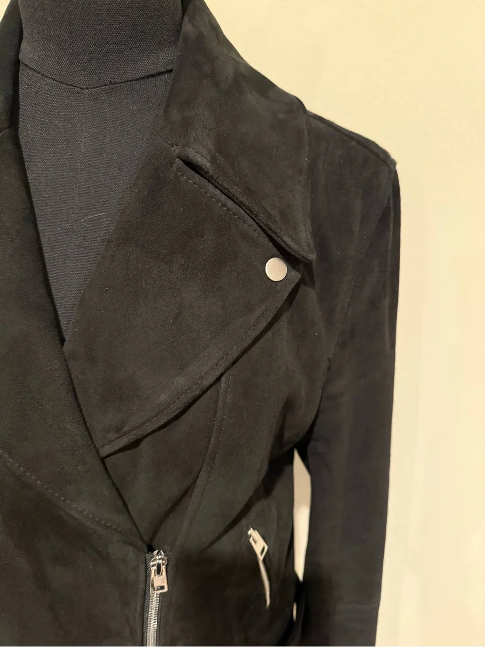 Theory downtown moto